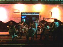 Foto de la fachada del bar "El Manguito"
